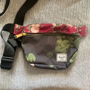 Herschel lily pad belt bag